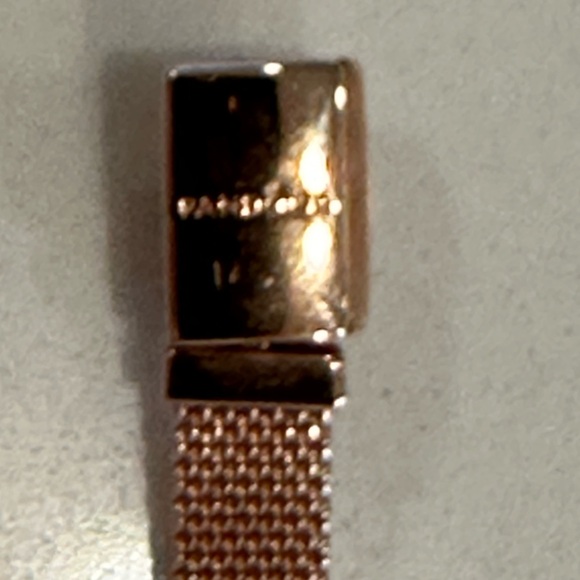 NWOT Pandora Reflexions rose gold bracelet. Size 7.1”. - Picture 8 of 9